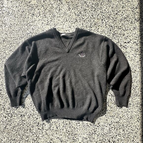 Vintage Lyle & Scott V-Neck Sweater Mens Large Made in Scotland Pure New Wool